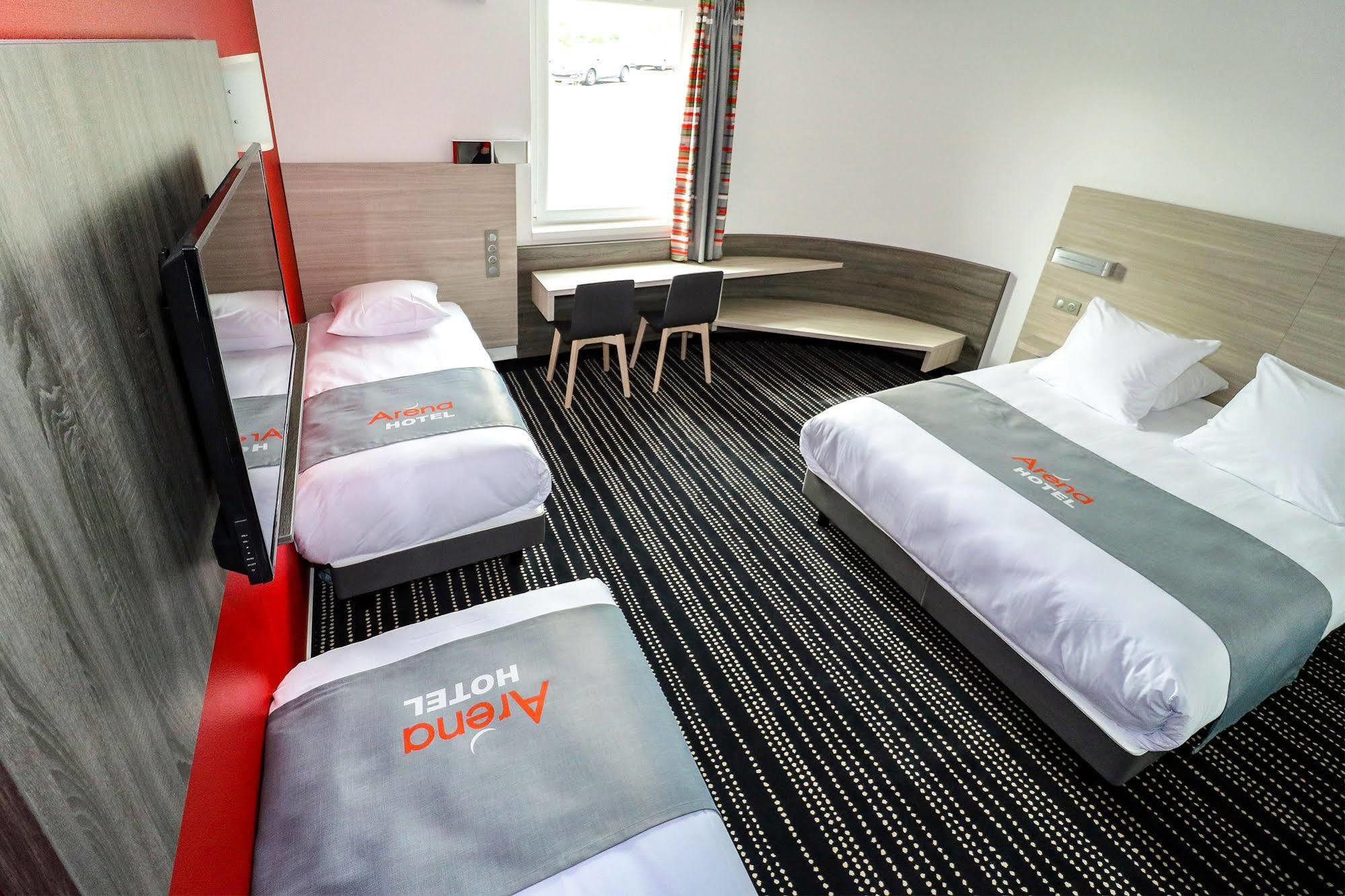 Hotel Arena Toulouse Bagian luar foto